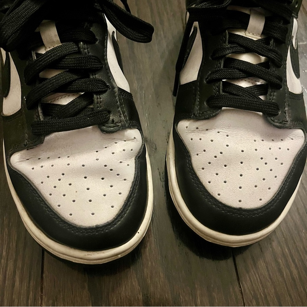 Nike Dunk Low Retro in Black & White (Panda) Classic Low-Top Nike Dunk Sneakers - Picture 13 of 16